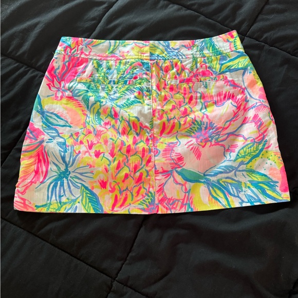 Lilly Pulitzer Skort 8 - Picture 2 of 3